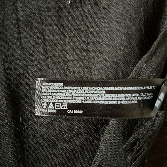 Black EXPRESS Scarf | Gently Used, Polyester - Picture 4 of 4